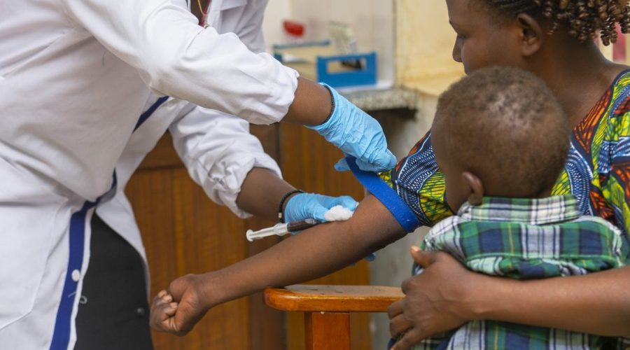 mother receiving injection